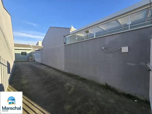 Casa / Sobrado para Locação em Curitiba/PR Uberaba 2 Quartos