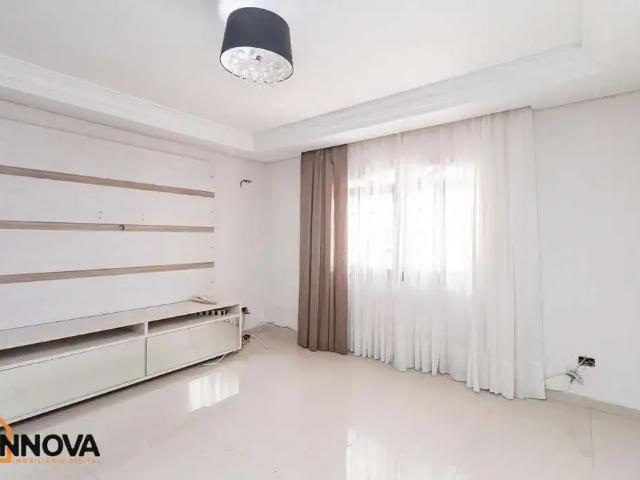 Casa / Sobrado para Locação em Curitiba/PR Uberaba 2 Quartos