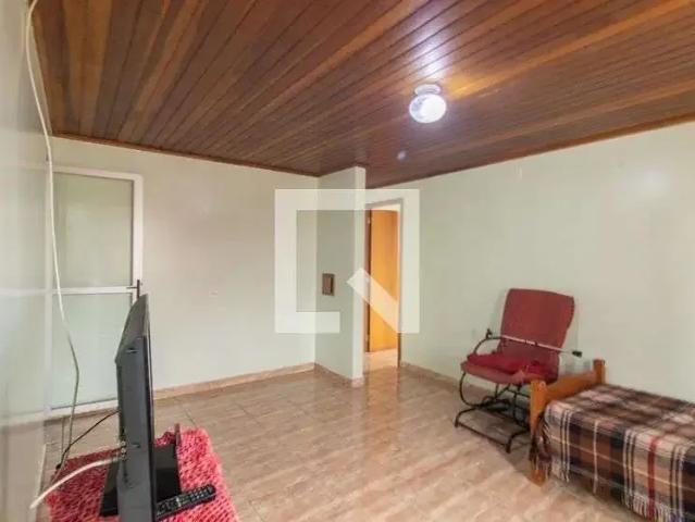 Casa / Sobrado para Locação em Curitiba/PR Uberaba 3 Quartos