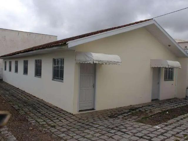 Casa / Sobrado para Locação em Curitiba/PR Uberaba 3 Quartos
