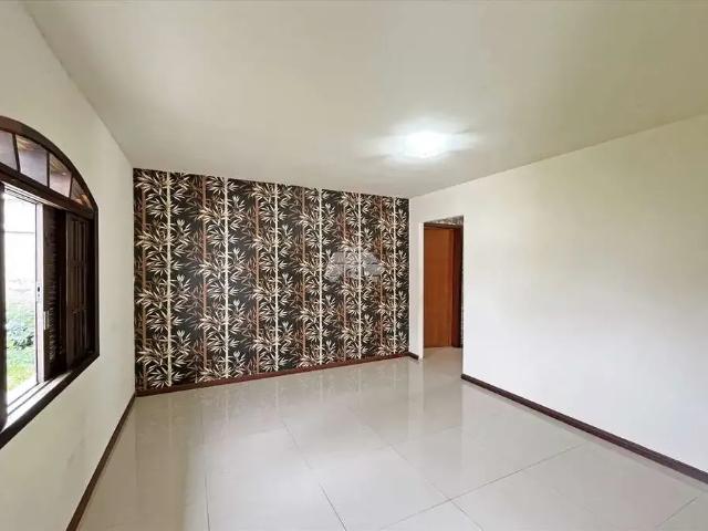 Casa / Sobrado para Locação em Curitiba/PR Uberaba 3 Quartos
