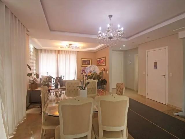 Casa / Sobrado para Locação em Curitiba/PR Uberaba 3 Quartos