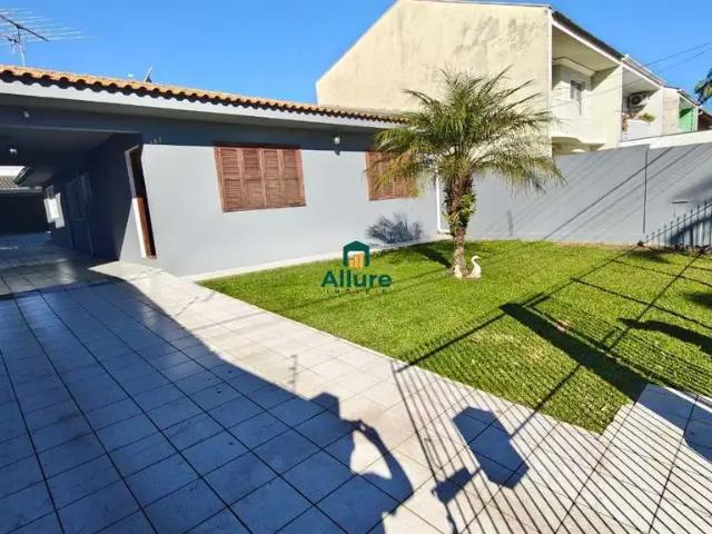 Casa / Sobrado para Locação em Curitiba/PR Uberaba 3 Quartos