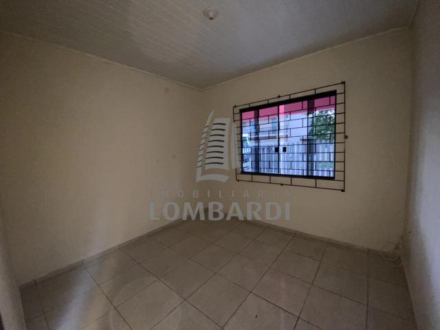 Casa / Sobrado para Locação em Curitiba/PR Umbará 3 Quartos