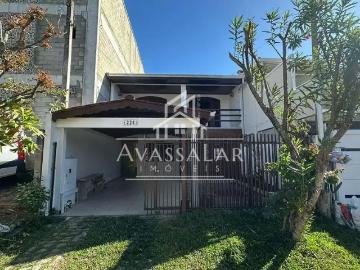 Casa / Sobrado para Locação em Curitiba/PR Umbará 4 Quartos