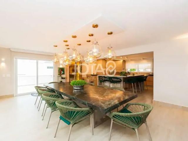 Casa / Sobrado para Locação em Curitiba/PR Vista Alegre 3 Quartos