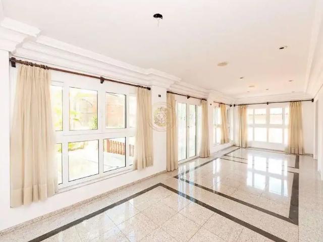 Casa / Sobrado para Locação em Curitiba/PR Vista Alegre 4 Quartos