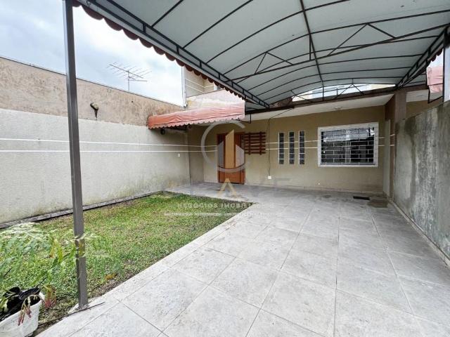 Casa / Sobrado para Locação em Curitiba/PR Xaxim 4 Quartos