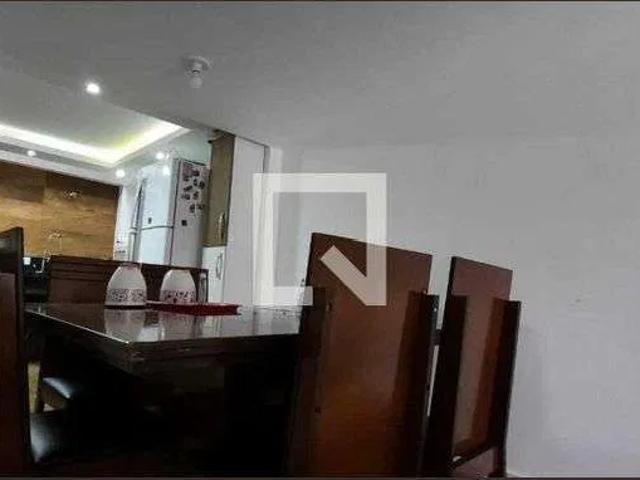 Casa / Sobrado para Locação em Curitiba/PR Xaxim 4 Quartos