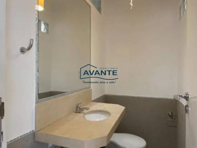 Casa / Sobrado para Locação em Curitiba/PR Xaxim 4 Quartos