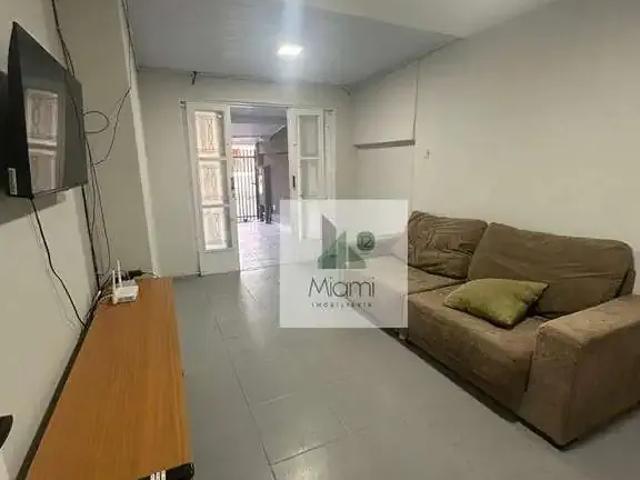 Casa / Sobrado para Locação em Curitiba/PR Xaxim 2 Quartos