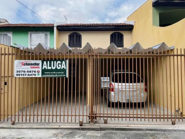 Casa / Sobrado para Locação em Curitiba/PR Xaxim 3 Quartos