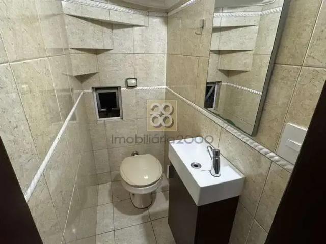 Casa / Sobrado para Locação em Curitiba/PR Xaxim 3 Quartos