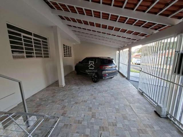 Casa / Sobrado para Locação em Curitiba/PR Xaxim 3 Quartos