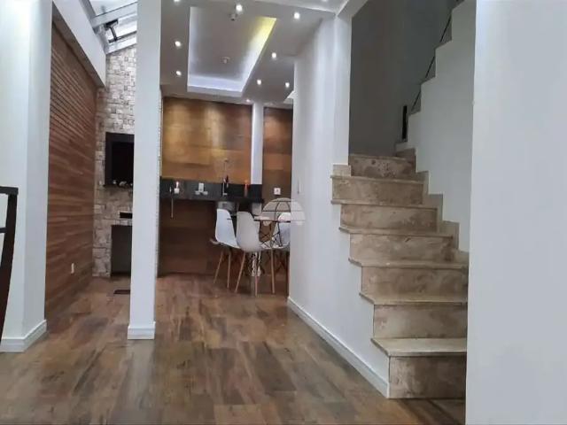 Casa / Sobrado para Locação em Curitiba/PR Xaxim 3 Quartos