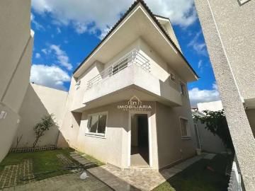 Casa / Sobrado para Locação em Curitiba/PR Xaxim 3 Quartos