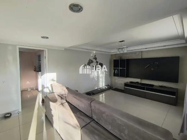 Casa / Sobrado para Locação em Curitiba/PR Xaxim 3 Quartos