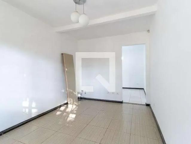 Casa / Sobrado para Locação em Curitiba/PR Alto Boqueirão 3 Quartos