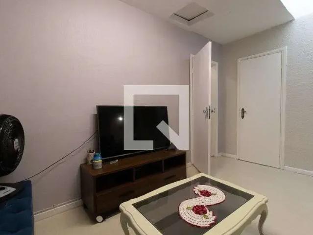 Casa / Sobrado para Locação em Curitiba/PR Alto da Rua XV 2 Quartos