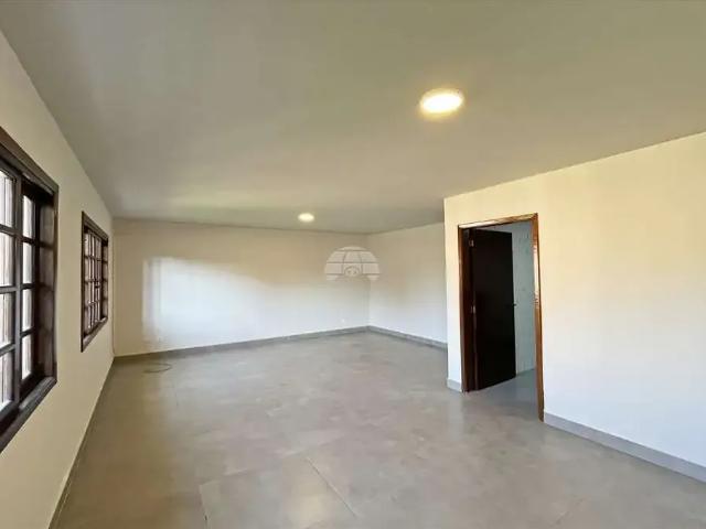 Casa / Sobrado para Locação em Curitiba/PR Atuba 3 Quartos