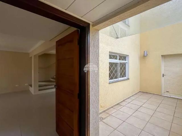 Casa / Sobrado para Locação em Curitiba/PR Bacacheri 3 Quartos