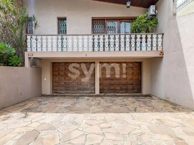 Casa / Sobrado para Locação em Curitiba/PR Bacacheri 3 Quartos