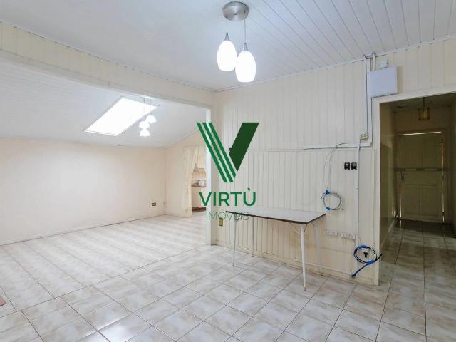 Casa / Sobrado para Locação em Curitiba/PR Bacacheri 3 Quartos
