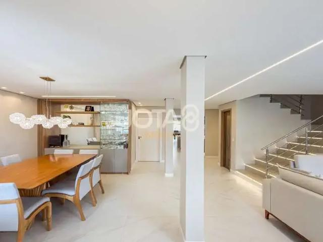 Casa / Sobrado para Locação em Curitiba/PR Bairro Alto 5 Quartos
