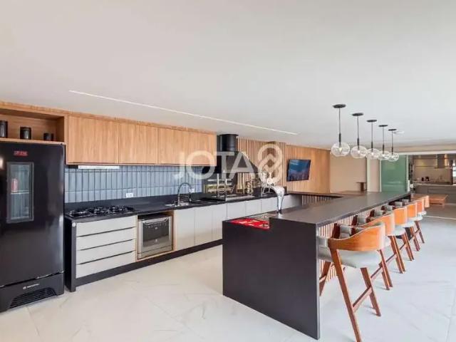 Casa / Sobrado para Locação em Curitiba/PR Bairro Alto 5 Quartos
