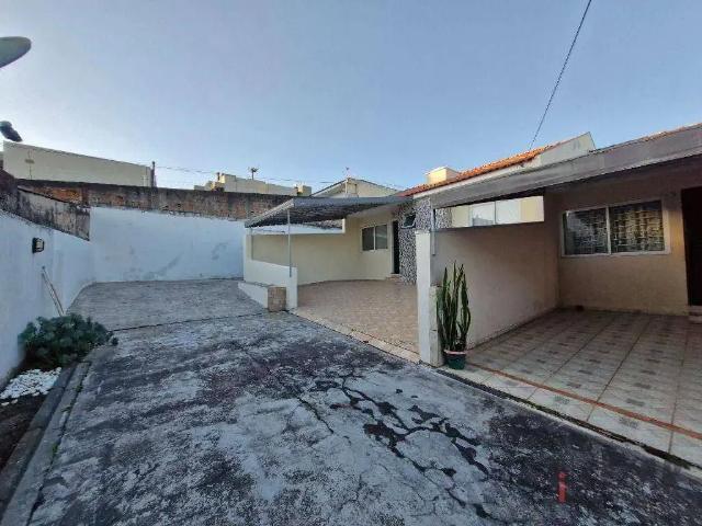 Casa / Sobrado para Locação em Curitiba/PR Bairro Alto 2 Quartos
