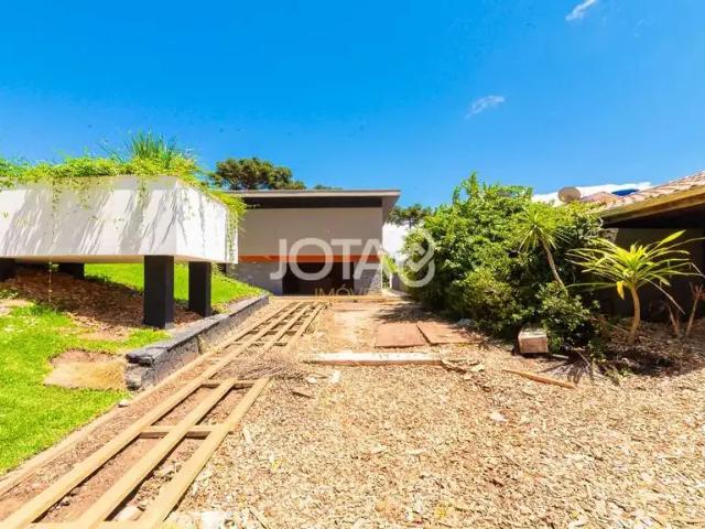 Casa / Sobrado para Locação em Curitiba/PR Batel 4 Quartos