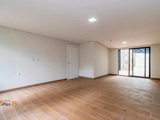 Casa / Sobrado para Locação em Curitiba/PR Bigorrilho 12 Quartos
