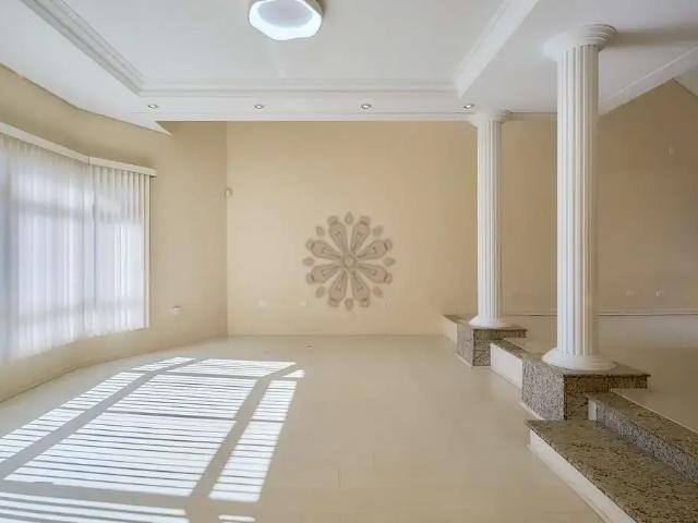 Casa / Sobrado para Locação em Curitiba/PR Bigorrilho 4 Quartos