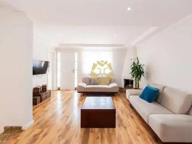 Casa / Sobrado para Locação em Curitiba/PR Bigorrilho 4 Quartos