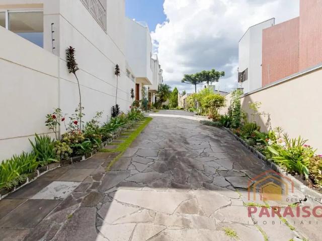 Casa / Sobrado para Locação em Curitiba/PR Bom Retiro 3 Quartos