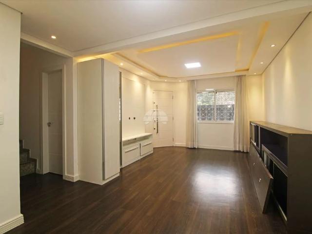 Casa / Sobrado para Locação em Curitiba/PR Bom Retiro 4 Quartos