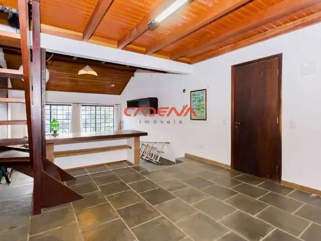 Casa / Sobrado para Locação em Curitiba/PR Boa Vista 5 Quartos