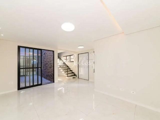 Casa / Sobrado para Locação em Curitiba/PR Boqueirão 3 Quartos