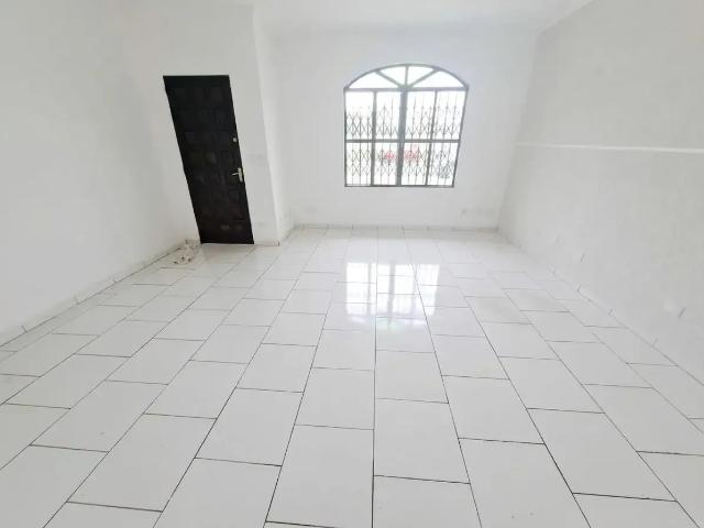 Casa / Sobrado para Locação em Curitiba/PR Boqueirão 3 Quartos