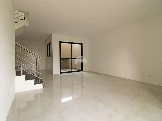 Casa / Sobrado para Locação em Curitiba/PR Boqueirão 3 Quartos