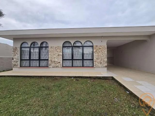 Casa / Sobrado para Locação em Curitiba/PR Boqueirão 3 Quartos