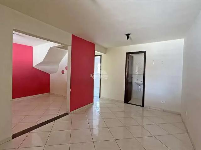 Casa / Sobrado para Locação em Curitiba/PR Boqueirão 3 Quartos