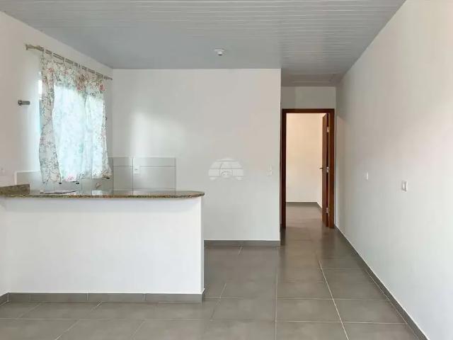 Casa / Sobrado para Locação em Curitiba/PR Boqueirão 1 Quartos