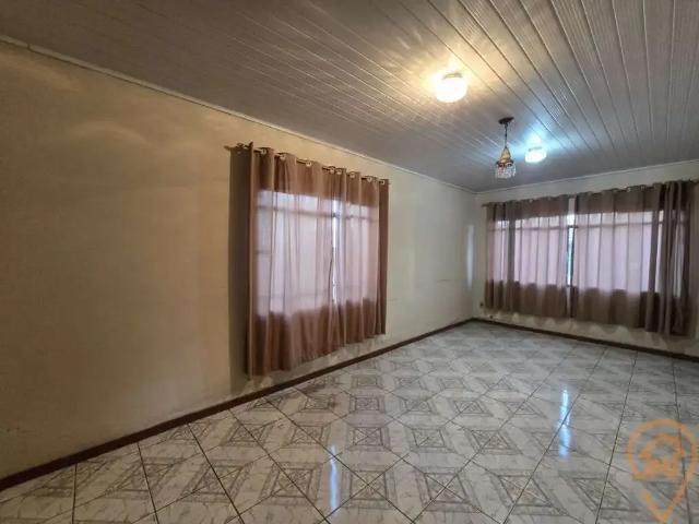 Casa / Sobrado para Locação em Curitiba/PR Boqueirão 2 Quartos