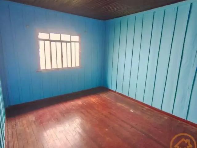 Casa / Sobrado para Locação em Curitiba/PR Boqueirão 2 Quartos