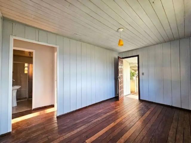 Casa / Sobrado para Locação em Curitiba/PR Boqueirão 2 Quartos