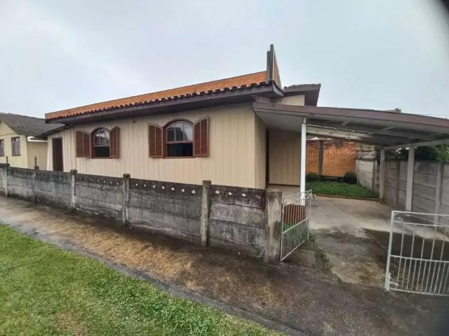Casa / Sobrado para Locação em Curitiba/PR Boqueirão 2 Quartos