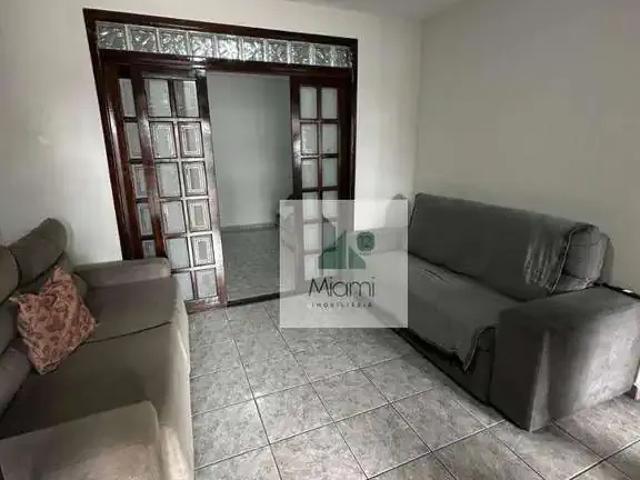 Casa / Sobrado para Locação em Curitiba/PR Boqueirão 5 Quartos