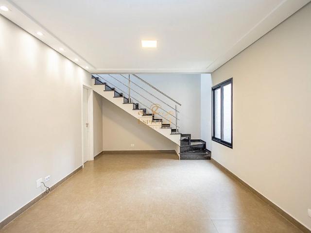 Casa / Sobrado para Locação em Curitiba/PR Butiatuvinha 3 Quartos