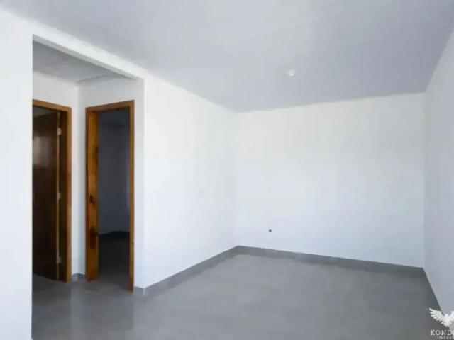 Casa / Sobrado para Locação em Curitiba/PR Butiatuvinha 2 Quartos